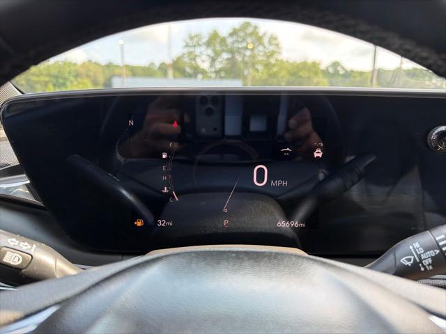 2024 Buick NV Sport Touring FWD
