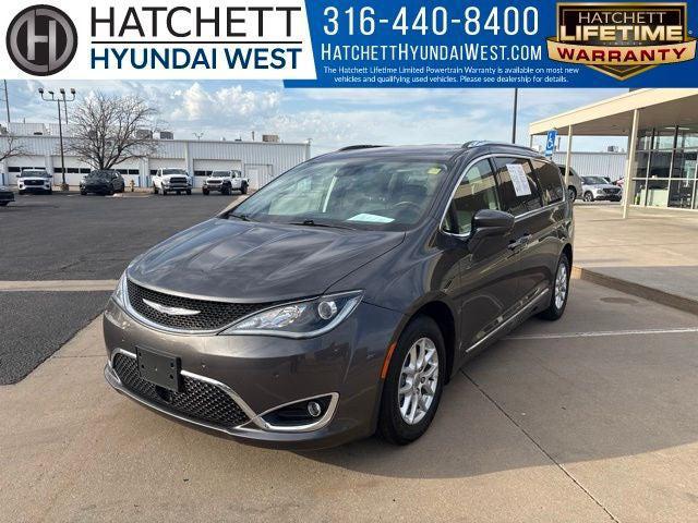 2020 Chrysler Pacifica Touring L for sale in WICHITA, KS
