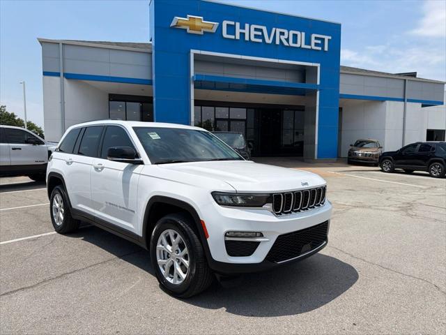 2023 Jeep Grand Cherokee Limited 4x4 for sale in OLATHE, KS