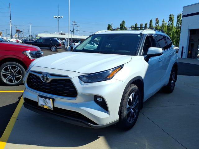 2022 Toyota Highlander XLE for sale in SPRINGFIELD, IL