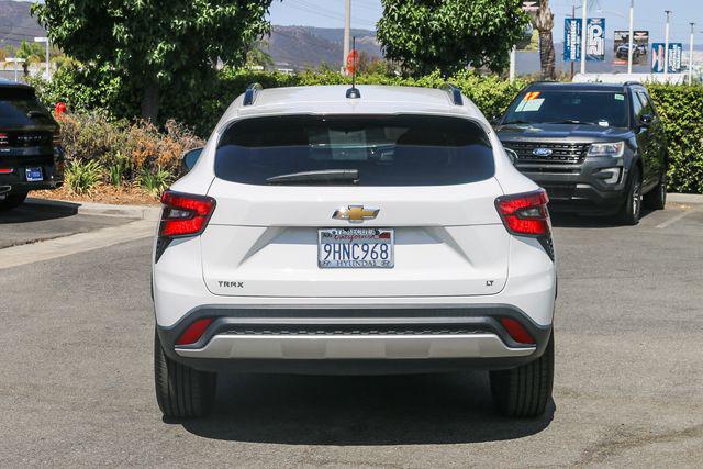 2024 Chevrolet Trax FWD LT