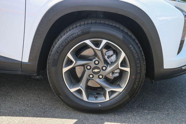 2024 Chevrolet Trax FWD LT