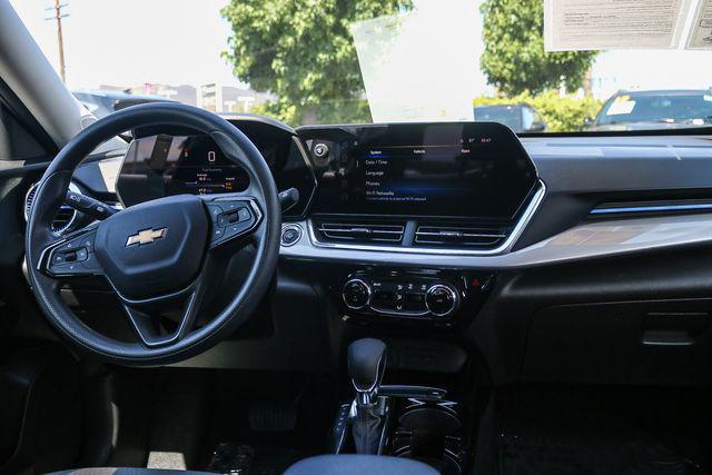 2024 Chevrolet Trax FWD LT