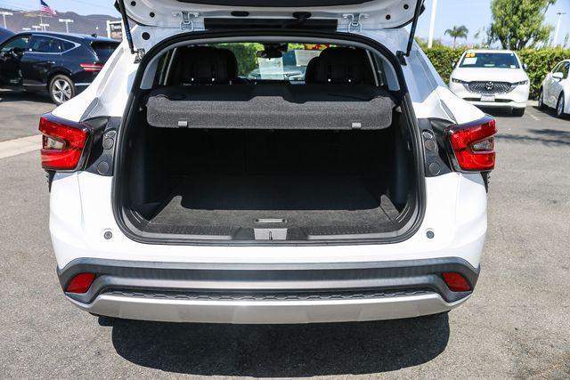 2024 Chevrolet Trax FWD LT