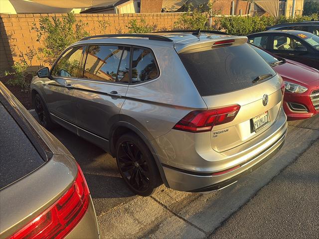 2021 Volkswagen Tiguan 2.0T SE R-Line Black