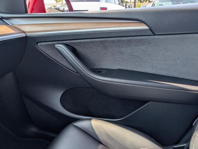 2023 Tesla Model Y Performance Dual Motor All-Wheel Drive