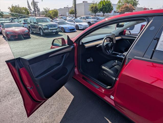 2023 Tesla Model Y Performance Dual Motor All-Wheel Drive