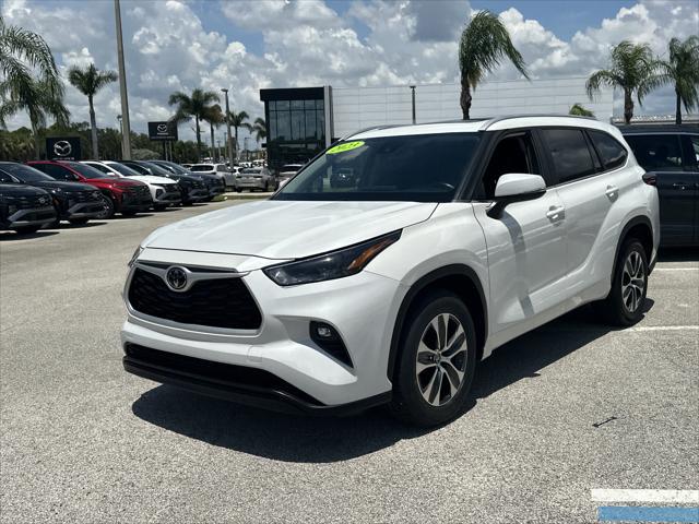 2023 Toyota Highlander XLE