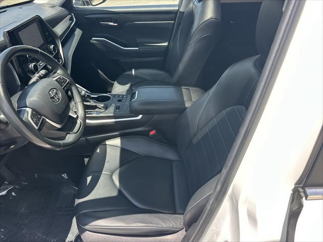 2023 Toyota Highlander XLE