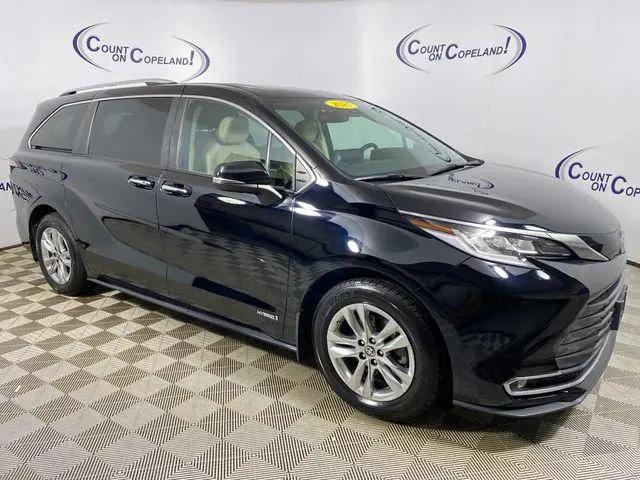 2021 Toyota Sienna Limited for sale in Brockton, MA