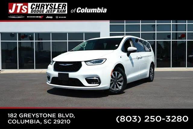 2023 Chrysler Pacifica Hybrid Touring L for sale in Columbia, SC