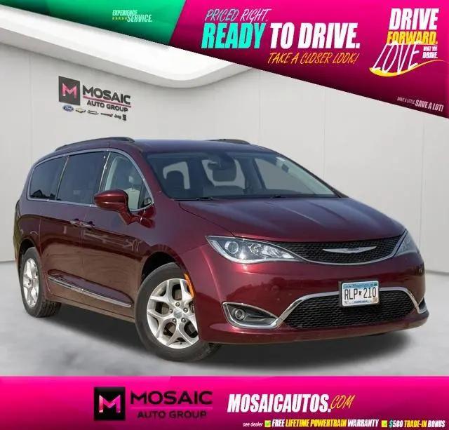2017 Chrysler Pacifica Touring-L for sale in Zumbrota, MN