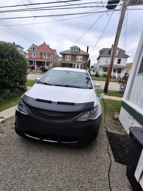 2020 Chrysler Pacifica Hybrid Touring for sale in Pittsburgh, PA