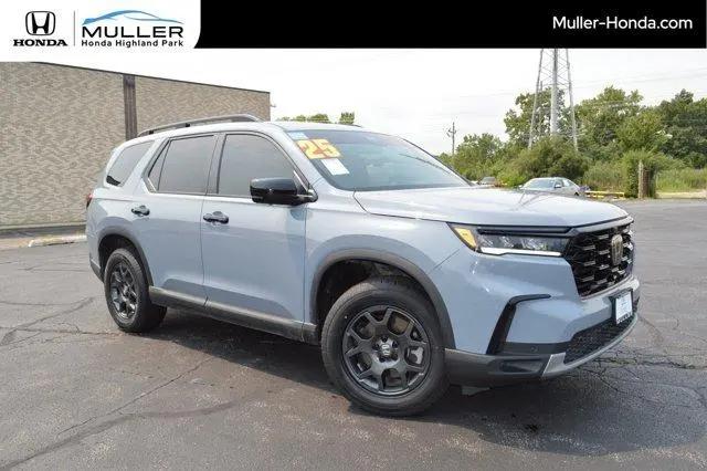 2025 Honda Pilot TrailSport for sale in Highland Park, IL