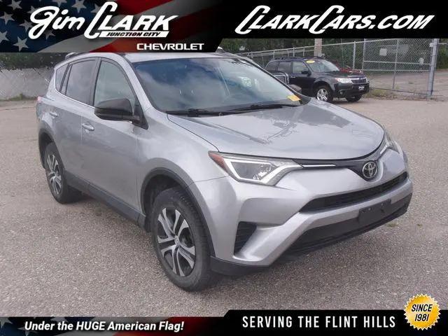 2017 Toyota RAV4 LE for sale in Junction City, KS