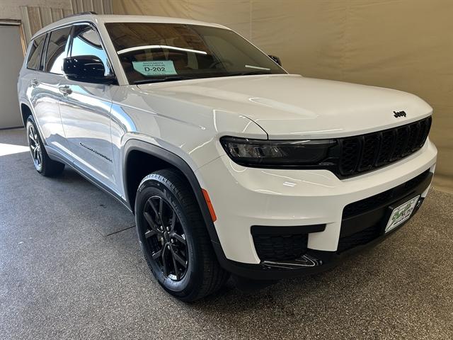 2024 Jeep Grand Cherokee L Altitude X 4x4 for sale in Dell Rapids, SD