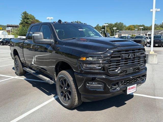 2027 RAM Ram 2500 RAM 2500 BLACK EXPRESS CREW CAB 4X4 64 BOX