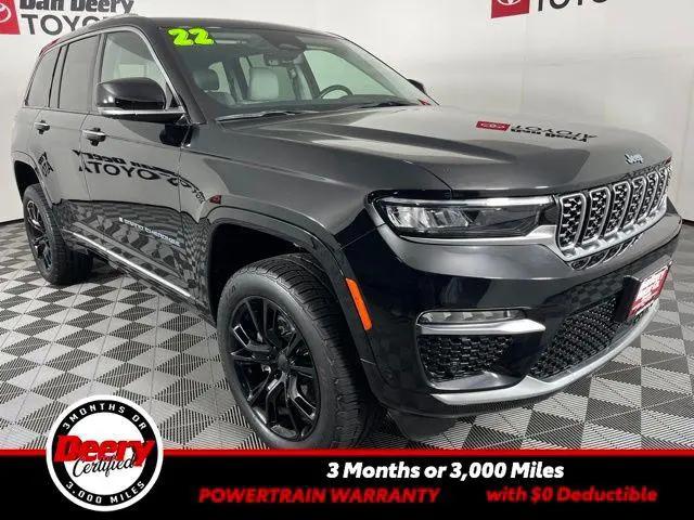 2022 Jeep Grand Cherokee Summit 4x4 for sale in Cedar Falls, IA