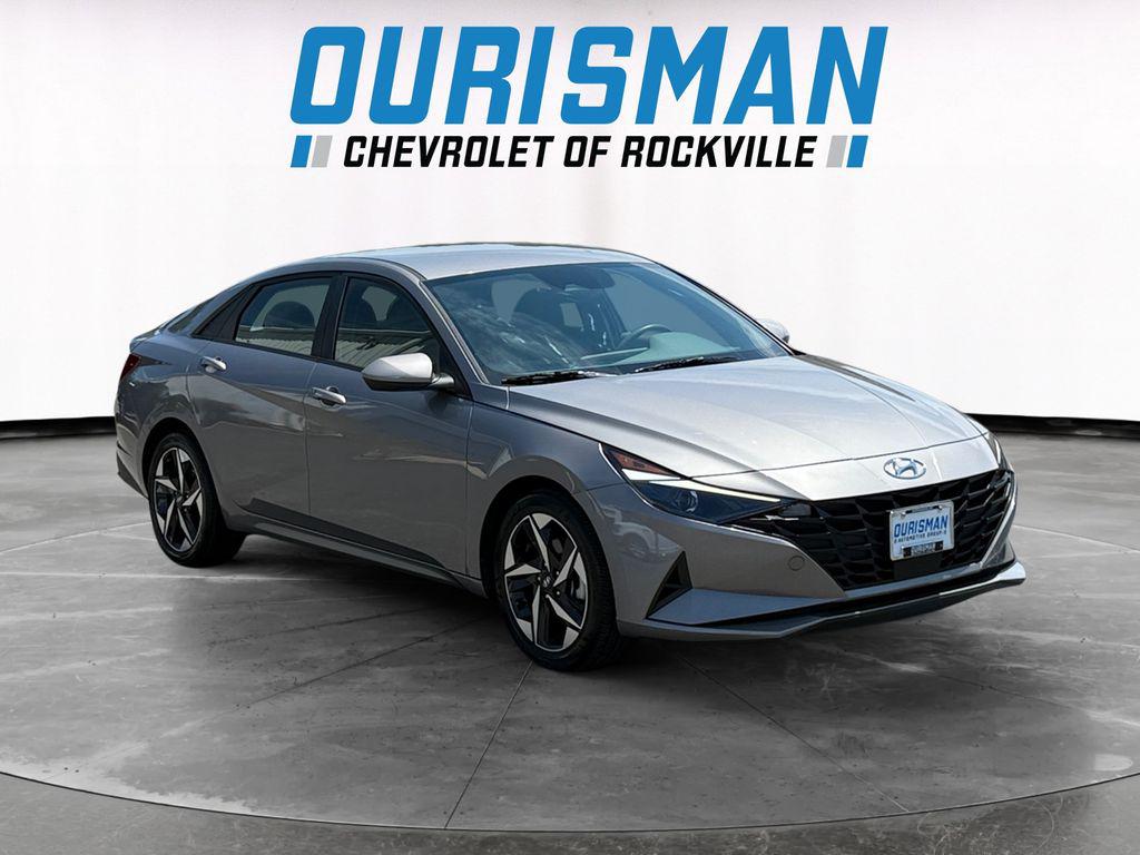 /2023 Hyundai Elantra