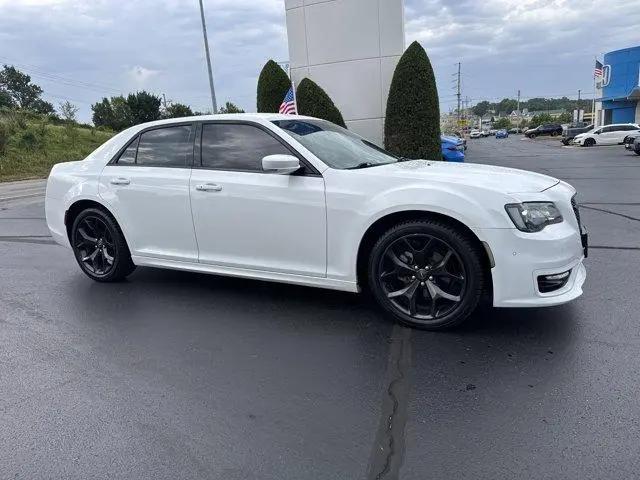 2021 Chrysler 300 Touring L for sale in Joplin, MO
