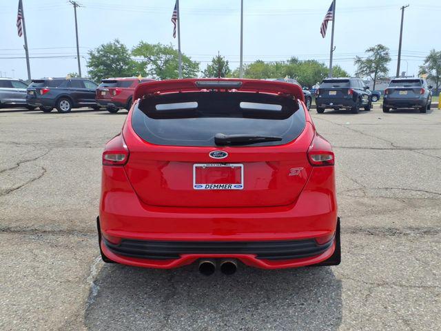 2016 Ford Focus Base