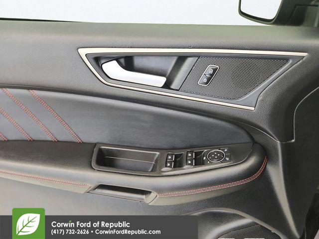 2022 Ford Edge ST-Line