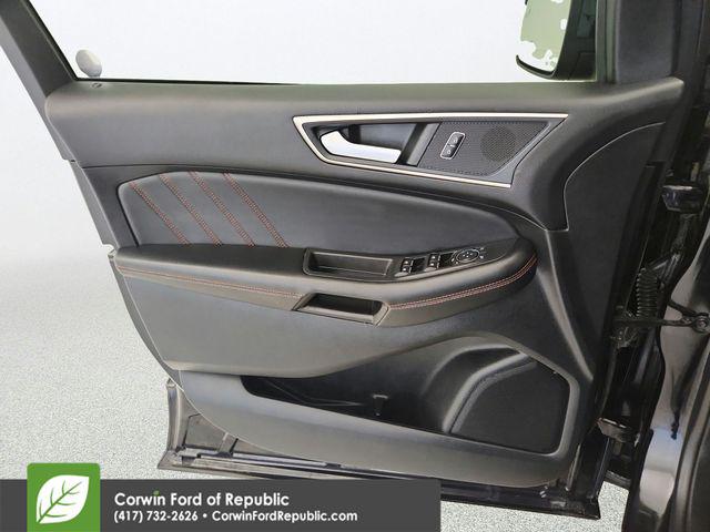 2022 Ford Edge ST-Line