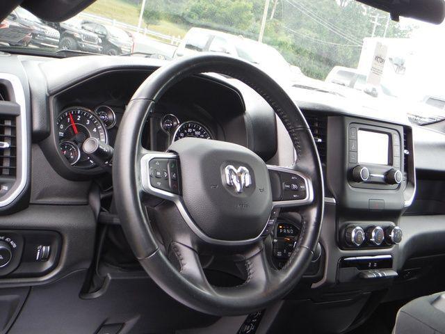 2023 RAM 1500 Big Horn Crew Cab 4x4 57 Box 2023 RAM 1500 Big Horn Crew Cab 4x4 57 Box