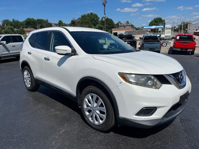 2014 Nissan Rogue S for sale in Waynesburg, PA