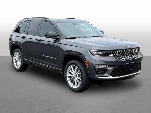 2022 Jeep Grand Cherokee Summit 4x4 for sale in Greenfield, WI