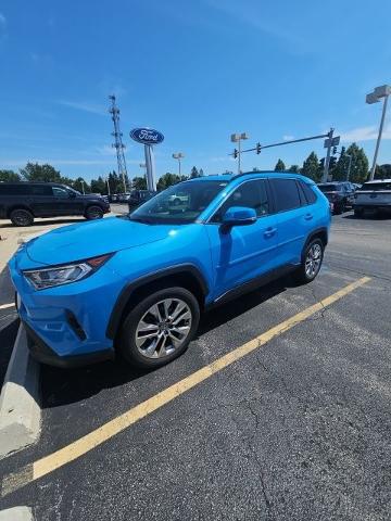 2021 Toyota RAV4 XLE Premium for sale in Naperville, IL