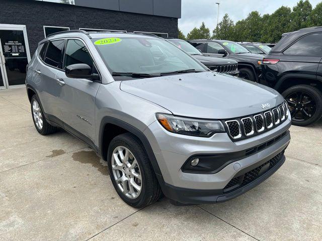 2024 Jeep Compass Latitude Lux FWD for sale in White Lake, MI