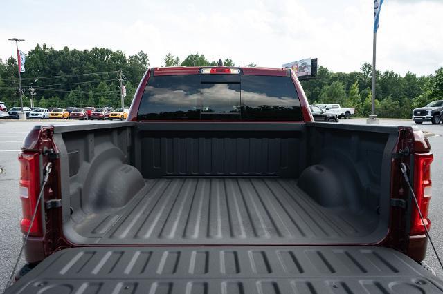 2025 Ram 1500 Big Horn Crew Cab 4x4 57 Box