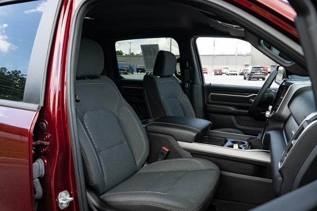2025 Ram 1500 Big Horn Crew Cab 4x4 57 Box