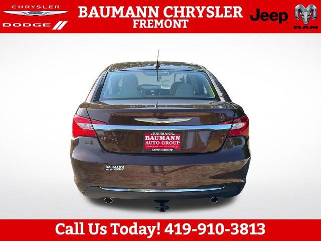 2012 Chrysler 200 Limited