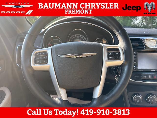 2012 Chrysler 200 Limited