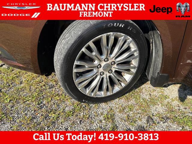 2012 Chrysler 200 Limited