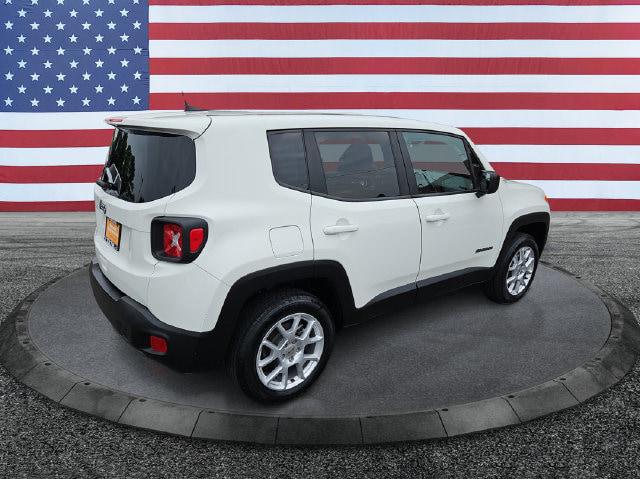 2023 Jeep Renegade Latitude 4x4 2023 Jeep Renegade Latitude 4x4