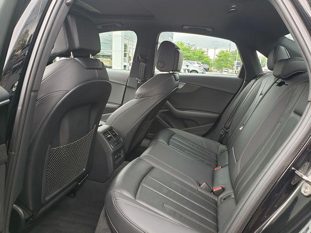2024 Audi A4 Premium Plus 45 TFSI S line quattro S tronic