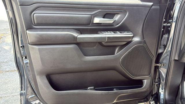 2026 Ram 1500 Express Crew Cab 4x4 57 Box