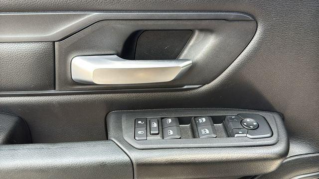 2026 Ram 1500 Express Crew Cab 4x4 57 Box