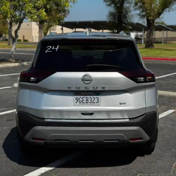 2023 Nissan Rogue SV FWD