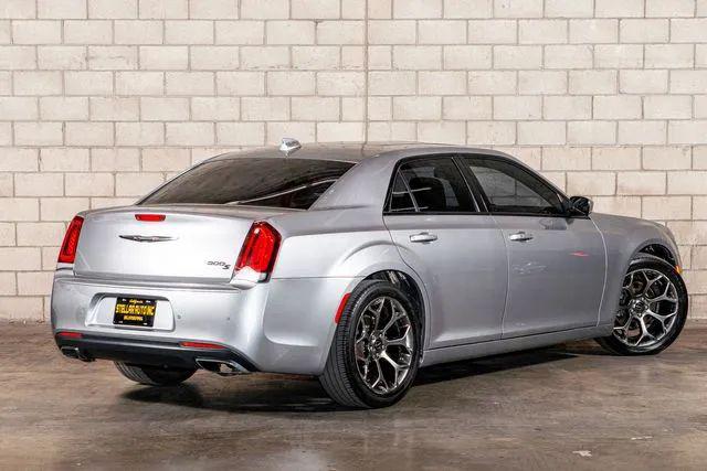 2016 Chrysler 300 300S