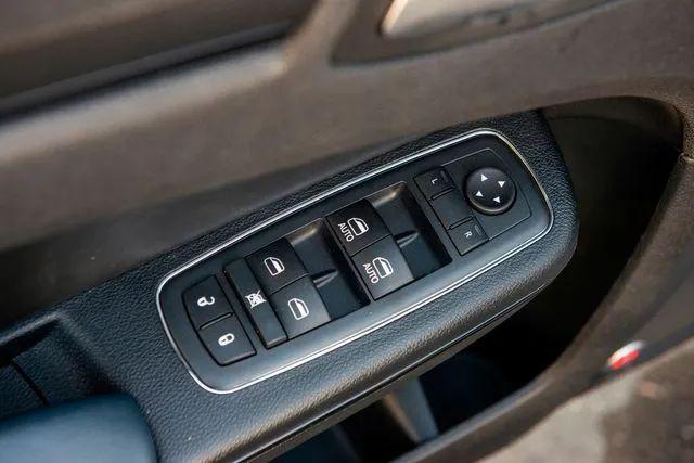 2016 Chrysler 300 300S