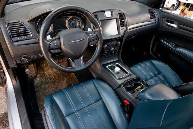 2016 Chrysler 300 300S
