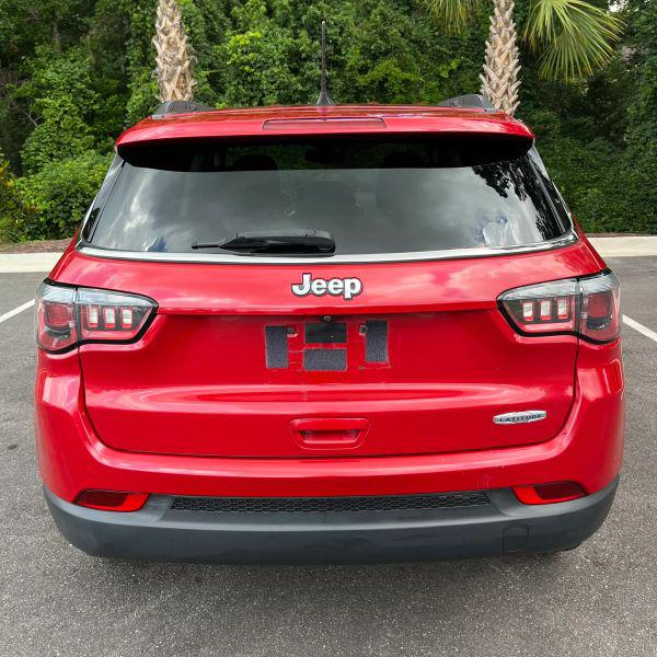 2018 Jeep Compass Latitude FWD