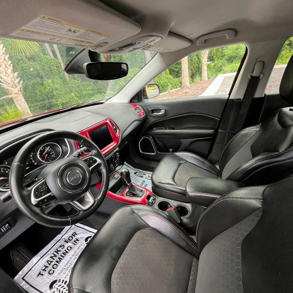2018 Jeep Compass Latitude FWD