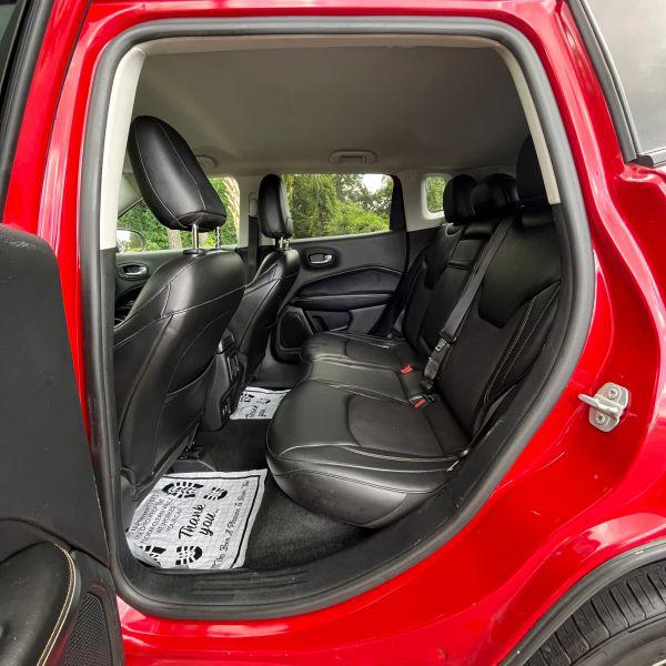 2018 Jeep Compass Latitude FWD