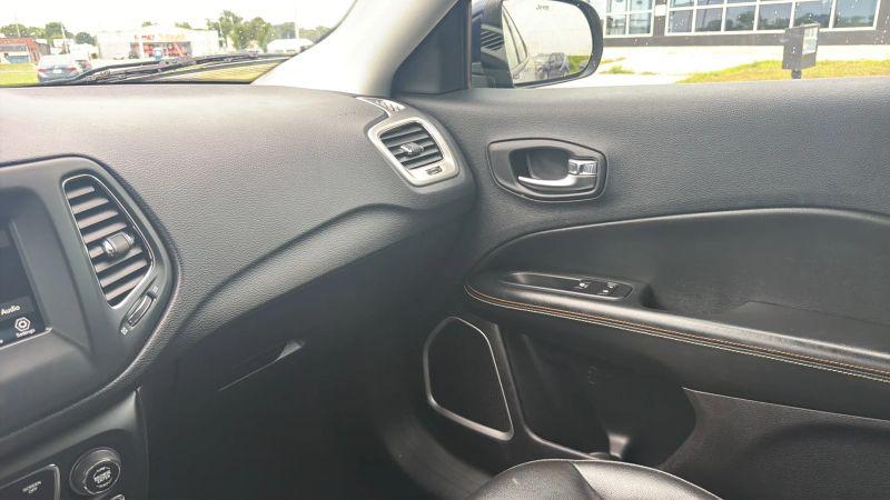 2020 Jeep Compass Latitude FWD