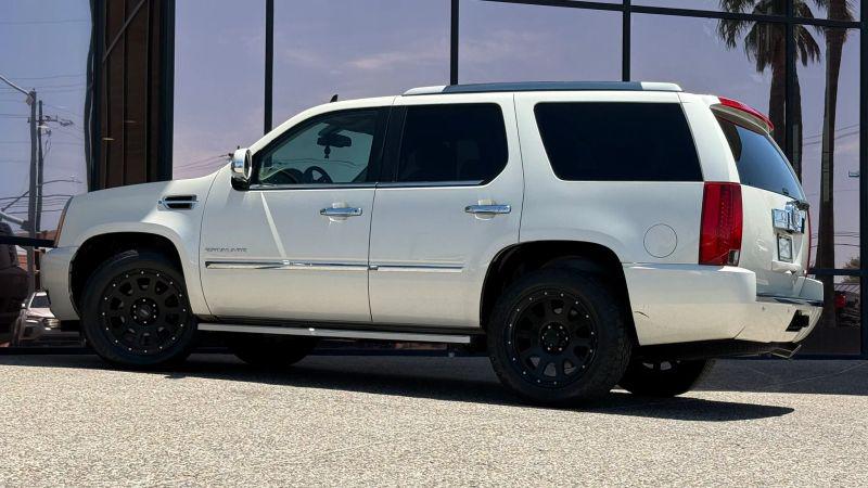 2014 Cadillac Escalade Luxury